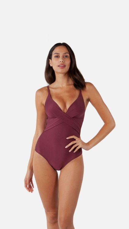 Barts Isla Shaping One Piece plum 38 (5453) - Bluesand New&Outlet 